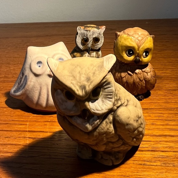 Collectable vintage miniature owls set of four Japanese Pottery Wood Mcm - Picture 3 of 14